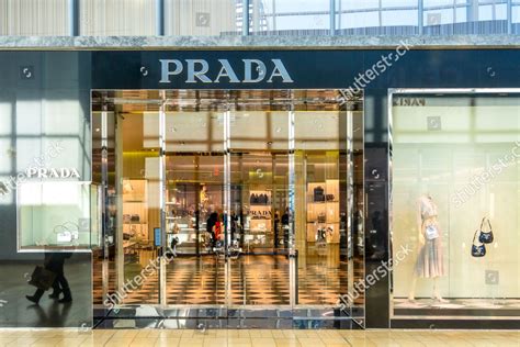 yorkdale shopping centre Prada